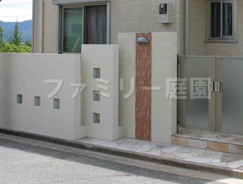 ガラスブロック 塗り壁 シンプル ガラスブロック 塗り壁 シンプル