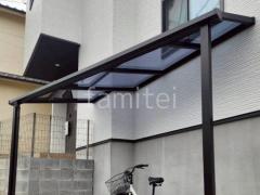 本体色 カームブラック 屋根色 アースブルー
